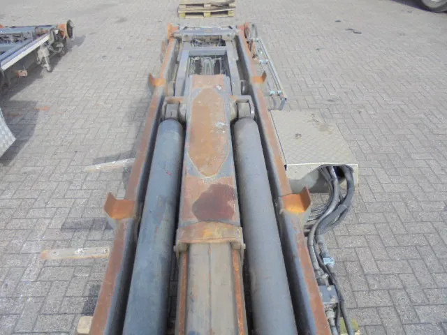 VDL - Camion ampliroll: photos 3 VDL - Camion ampliroll: photos 3