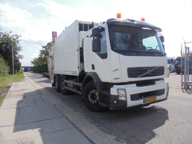 Volvo FE 240 - Benne à ordures ménagères: photos 2 Volvo FE 240 - Benne à ordures ménagères: photos 2