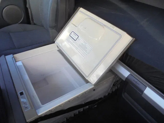 Camion à rideaux coulissants Volvo FH 420 6X2 NL TRUCK: photos 18 Camion à rideaux coulissants Volvo FH 420 6X2 NL TRUCK: photos 18