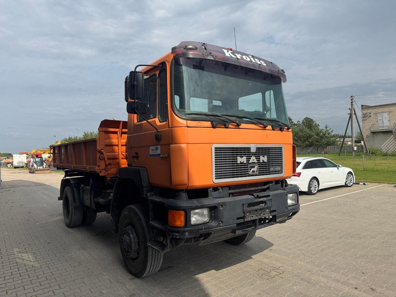 MAN 19.272 - Camion benne: photos 2 MAN 19.272 - Camion benne: photos 2