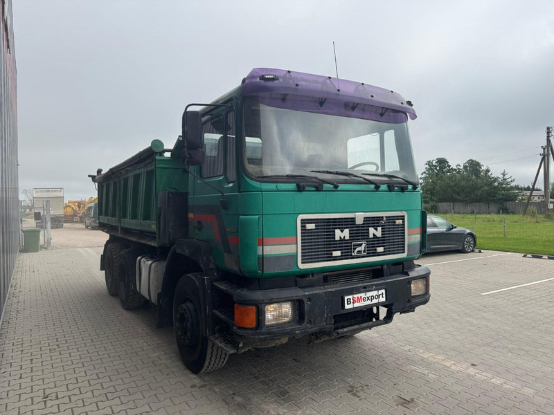 MAN 26.372 - Camion benne: photos 2 MAN 26.372 - Camion benne: photos 2