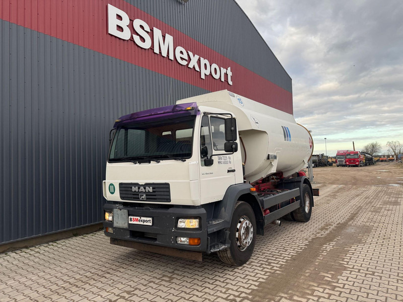 MAN FE 18.280, 13300 l - Camion citerne: photos 1 MAN FE 18.280, 13300 l - Camion citerne: photos 1