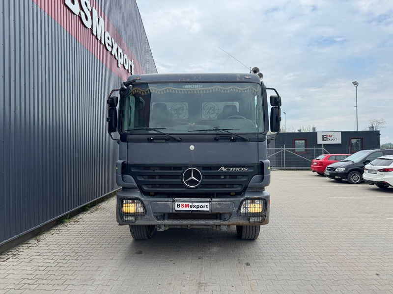 Mercedes-Benz Actros 3341 - Camion benne: photos 2 Mercedes-Benz Actros 3341 - Camion benne: photos 2