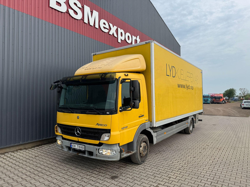 Mercedes-Benz Atego 1018 - Camion fourgon: photos 1 Mercedes-Benz Atego 1018 - Camion fourgon: photos 1