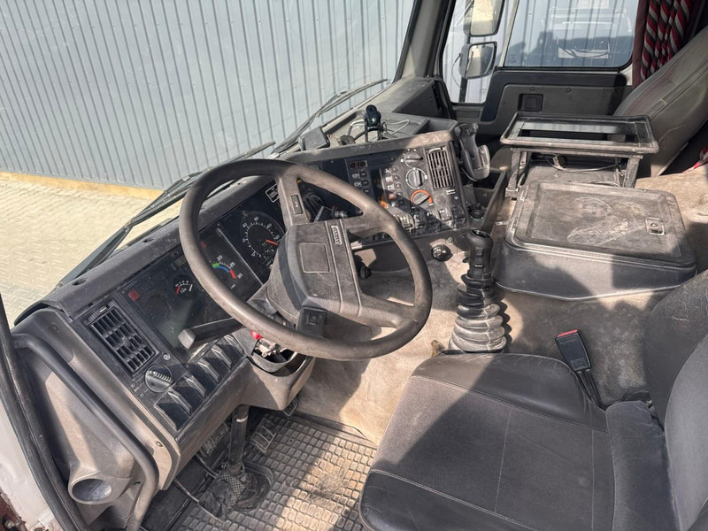 Volvo FL 7 260 - Camion citerne: photos 5 Volvo FL 7 260 - Camion citerne: photos 5
