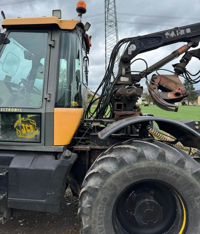 JCB Fastrac 1115 - Tracteur agricole: photos 5 JCB Fastrac 1115 - Tracteur agricole: photos 5