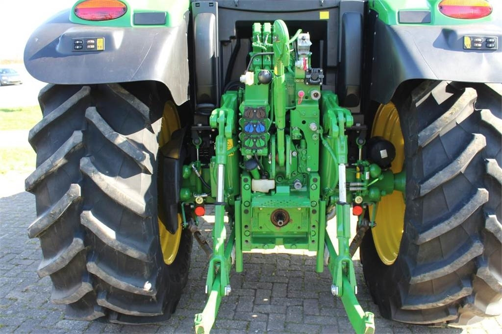 John Deere 6130R - Tracteur agricole: photos 5 John Deere 6130R - Tracteur agricole: photos 5