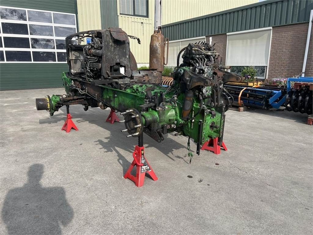 John Deere 6130r - Tracteur agricole: photos 2 John Deere 6130r - Tracteur agricole: photos 2