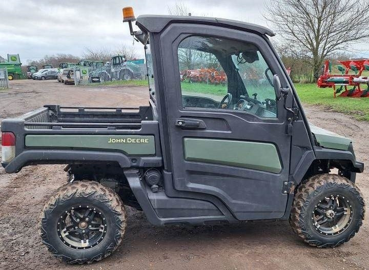 John Deere XUV 865M - Quadricycle: photos 4 John Deere XUV 865M - Quadricycle: photos 4