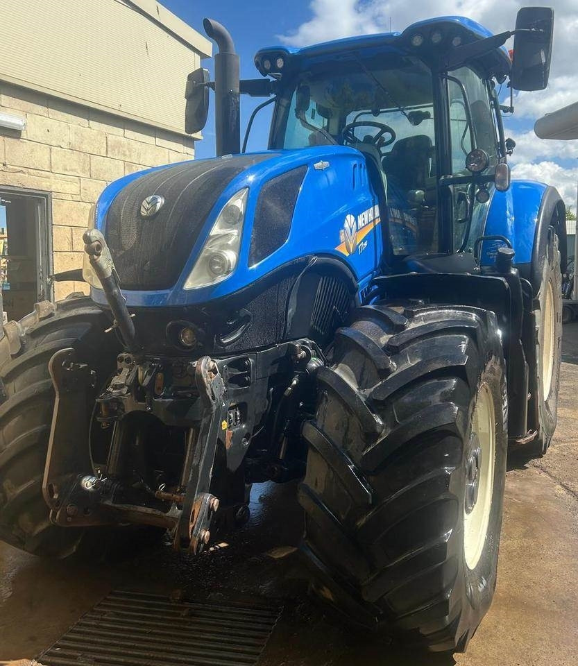 New Holland T 7.290 HD - Tracteur agricole: photos 3 New Holland T 7.290 HD - Tracteur agricole: photos 3