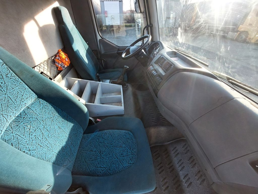 Crédit-bail DAF FA LF 45.220 E12 4x2  DAF FA LF 45.220 E12 4x2: photos 13