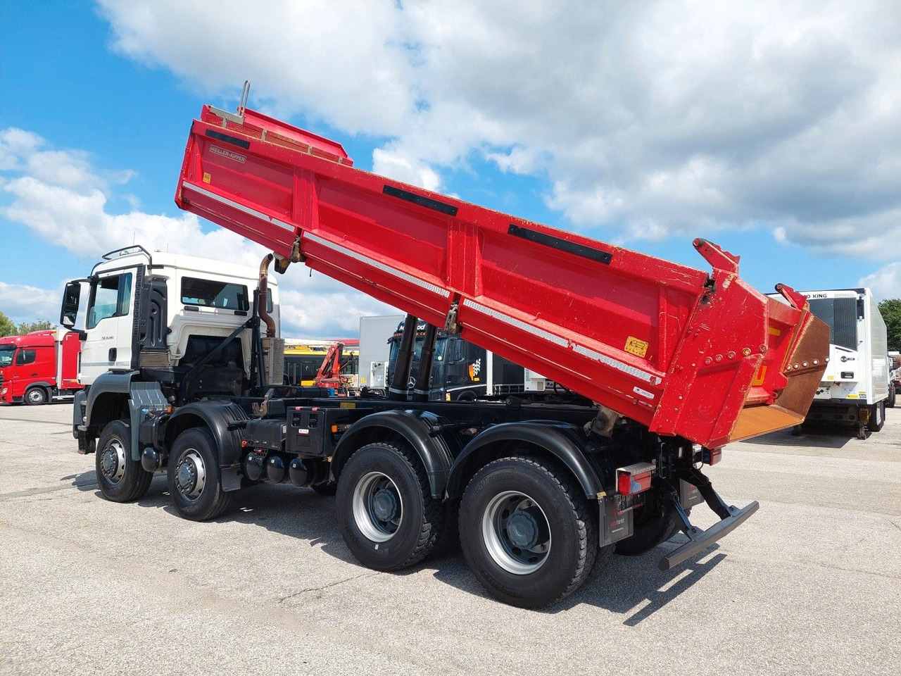 MAN TGS 35.460 BB Meiller Bordmatik 8x6 - Camion benne: photos 3 MAN TGS 35.460 BB Meiller Bordmatik 8x6 - Camion benne: photos 3