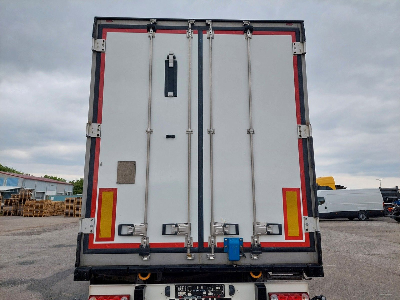 Schmitz Cargobull SKO24 ThermoKing SLXi 300 - 4676 Motorstunden - Semi-remorque frigorifique: photos 5 Schmitz Cargobull SKO24 ThermoKing SLXi 300 - 4676 Motorstunden - Semi-remorque frigorifique: photos 5
