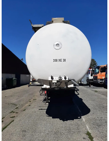 BSL 25000L INOX TANK - IDEAL FOR WATER/ENGRAIS LIQUIDE - 5 UNITS - Semi-remorque citerne: photos 5 BSL 25000L INOX TANK - IDEAL FOR WATER/ENGRAIS LIQUIDE - 5 UNITS - Semi-remorque citerne: photos 5