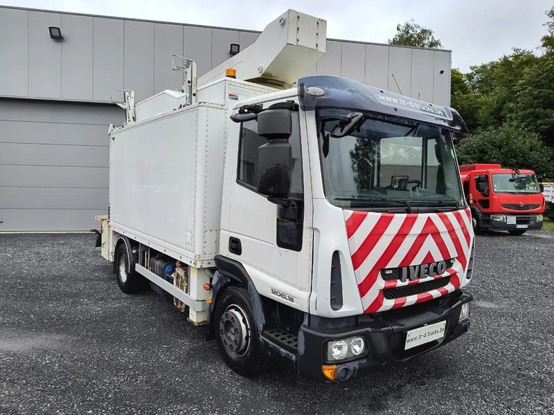 Iveco EuroCargo 120 120E18 + COMET 151TAL (15 m) - Camion: photos 2 Iveco EuroCargo 120 120E18 + COMET 151TAL (15 m) - Camion: photos 2