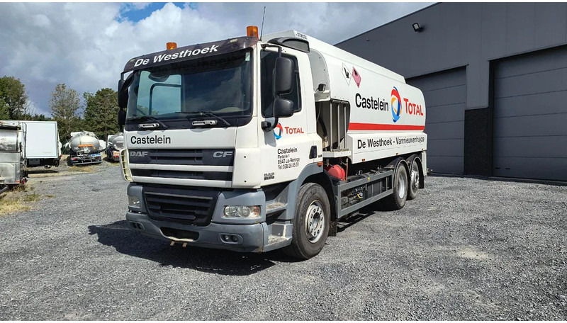DAF CF 85.410 DOUBLE PUMP+ COUNTER - 5 COMP. FOR 18000 L - Camion citerne: photos 1 DAF CF 85.410 DOUBLE PUMP+ COUNTER - 5 COMP. FOR 18000 L - Camion citerne: photos 1