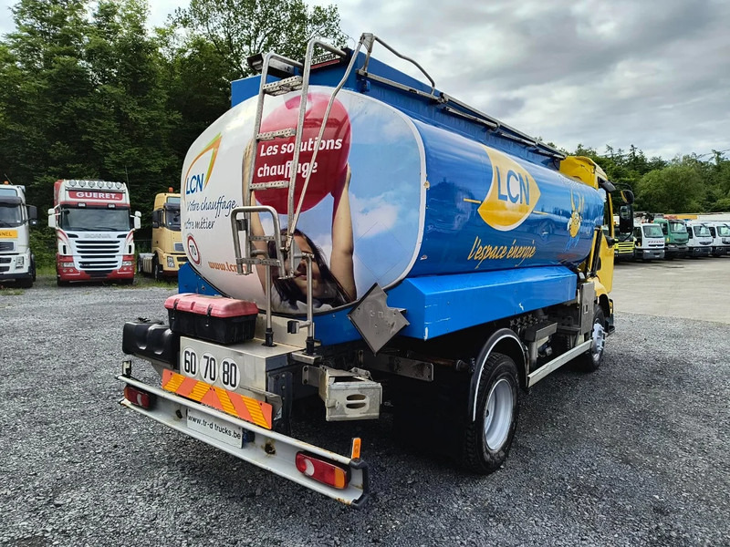Renault Midlum 220 10500L FUEL / CARBURANT - 4 COMP/A LAMES - Camion citerne: photos 5 Renault Midlum 220 10500L FUEL / CARBURANT - 4 COMP/A LAMES - Camion citerne: photos 5