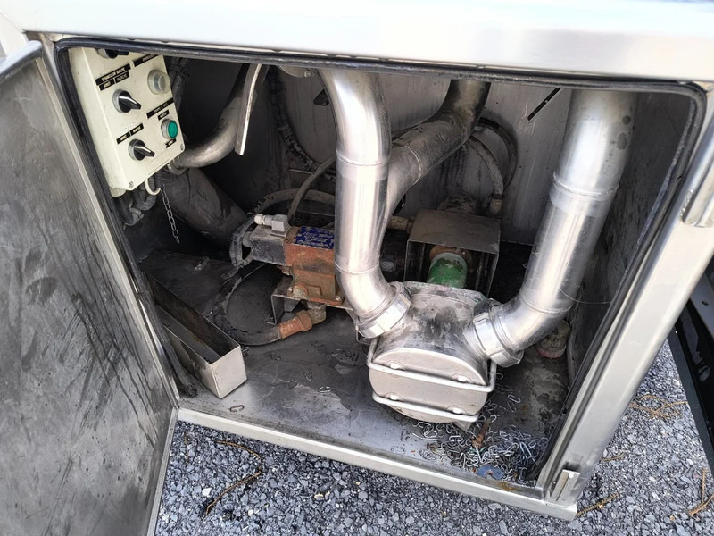Camion citerne pour transport de lait Renault Premium 370 11000L INSULATED INOX TANK - INTARDER: photos 10