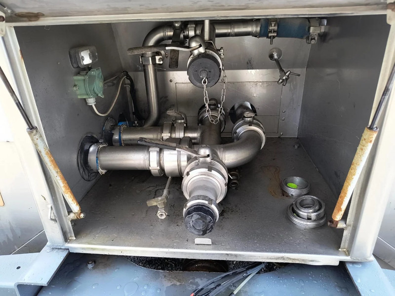 Camion citerne pour transport de lait Renault Premium 370 11000L INSULATED INOX TANK - INTARDER: photos 9
