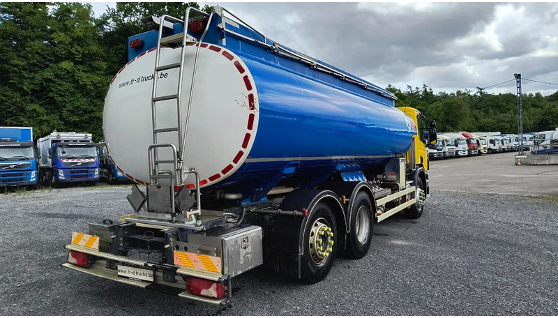 Scania P280 6X2- 19000L-5 compartiments - Camion citerne: photos 4 Scania P280 6X2- 19000L-5 compartiments - Camion citerne: photos 4