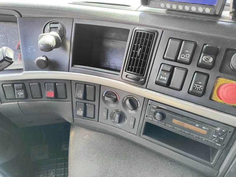 Benne à ordures ménagères Volvo FM 330 GARBAGE TRUCK - GOOD WORKING CONDITION (!): photos 10