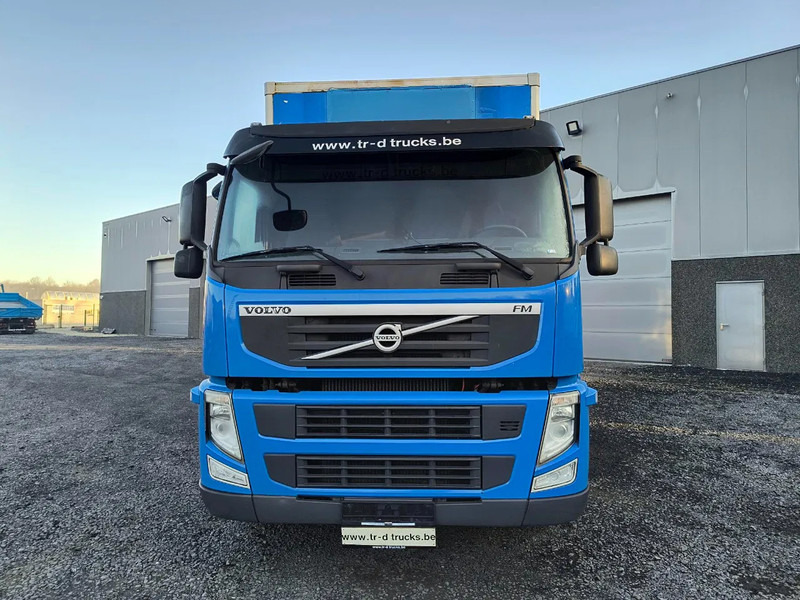 Volvo FM 370 INSULATED BOX - LIFT/STEERING AXLE - BICOOL AIRCO - Camion fourgon: photos 2 Volvo FM 370 INSULATED BOX - LIFT/STEERING AXLE - BICOOL AIRCO - Camion fourgon: photos 2