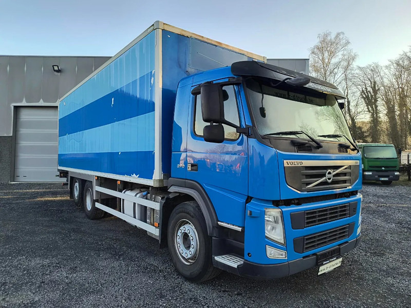 Volvo FM 370 INSULATED BOX - LIFT/STEERING AXLE - BICOOL AIRCO - Camion fourgon: photos 3 Volvo FM 370 INSULATED BOX - LIFT/STEERING AXLE - BICOOL AIRCO - Camion fourgon: photos 3