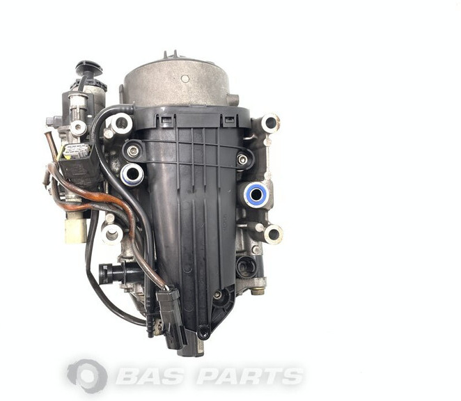 DAF Brandstoffilterhuis DAF 1951941 - Filtre à carburant pour Camion: photos 3 DAF Brandstoffilterhuis DAF 1951941 - Filtre à carburant pour Camion: photos 3