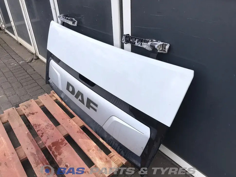DAF CF Euro 6 - Calandre pour Camion: photos 2 DAF CF Euro 6 - Calandre pour Camion: photos 2