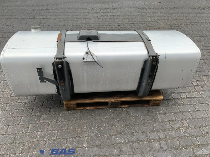 DAF - Réservoir de carburant pour Camion: photos 3 DAF - Réservoir de carburant pour Camion: photos 3