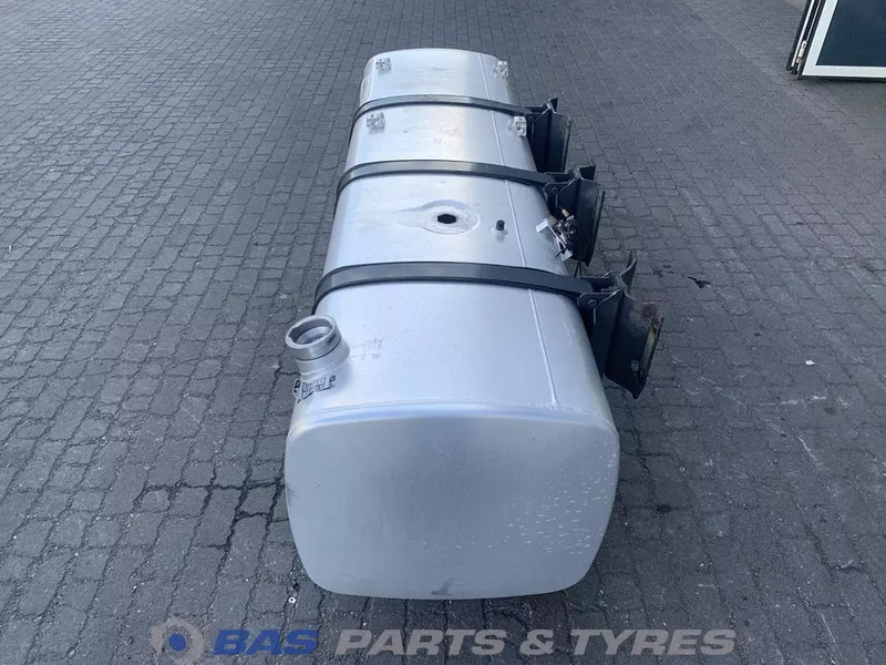 DAF - Réservoir de carburant pour Camion: photos 2 DAF - Réservoir de carburant pour Camion: photos 2