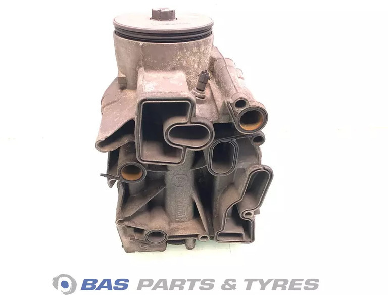 DAF Oliefilterhuis DAF 2107465 - Filtre à huile pour Camion: photos 3 DAF Oliefilterhuis DAF 2107465 - Filtre à huile pour Camion: photos 3