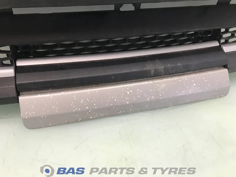 DAF XF106 Grille DAF 1886591 - Calandre pour Camion: photos 3 DAF XF106 Grille DAF 1886591 - Calandre pour Camion: photos 3