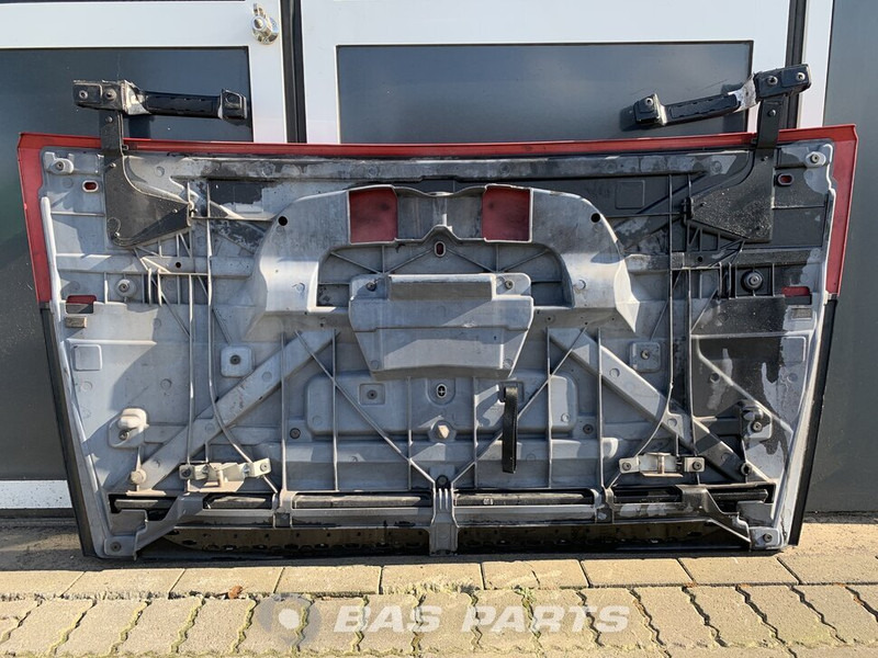 DAF XF106 Grille DAF 1892076 - Calandre pour Camion: photos 2 DAF XF106 Grille DAF 1892076 - Calandre pour Camion: photos 2