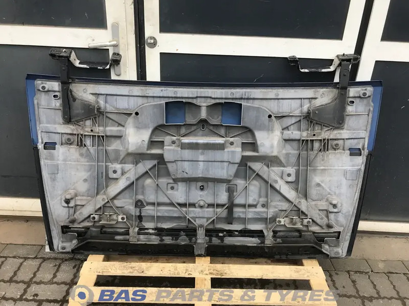 DAF XF106 Grille DAF 1892076 - Calandre pour Camion: photos 2 DAF XF106 Grille DAF 1892076 - Calandre pour Camion: photos 2