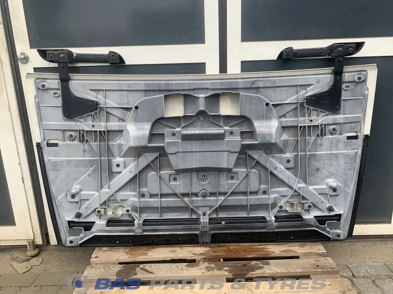 DAF XF106 Grille DAF 2104221 - Calandre pour Camion: photos 3 DAF XF106 Grille DAF 2104221 - Calandre pour Camion: photos 3