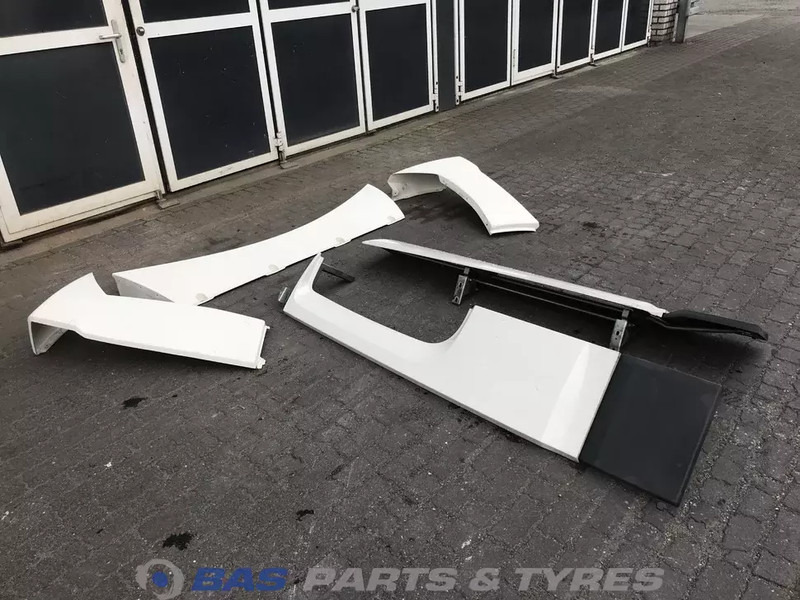 DAF XF106 - Aérodynamique/ Spoilers pour Camion: photos 3 DAF XF106 - Aérodynamique/ Spoilers pour Camion: photos 3