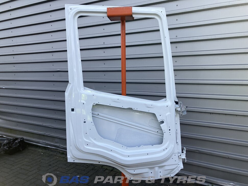 DAF XG - Portière et pièces pour Camion: photos 2 DAF XG - Portière et pièces pour Camion: photos 2