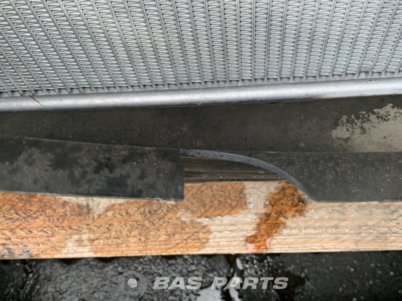 Mercedes-Benz Actros MP4 - Radiateur pour Camion: photos 3 Mercedes-Benz Actros MP4 - Radiateur pour Camion: photos 3