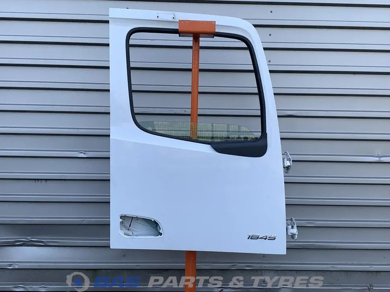 Mercedes-Benz Actros MP4 - Portière et pièces pour Camion: photos 1 Mercedes-Benz Actros MP4 - Portière et pièces pour Camion: photos 1