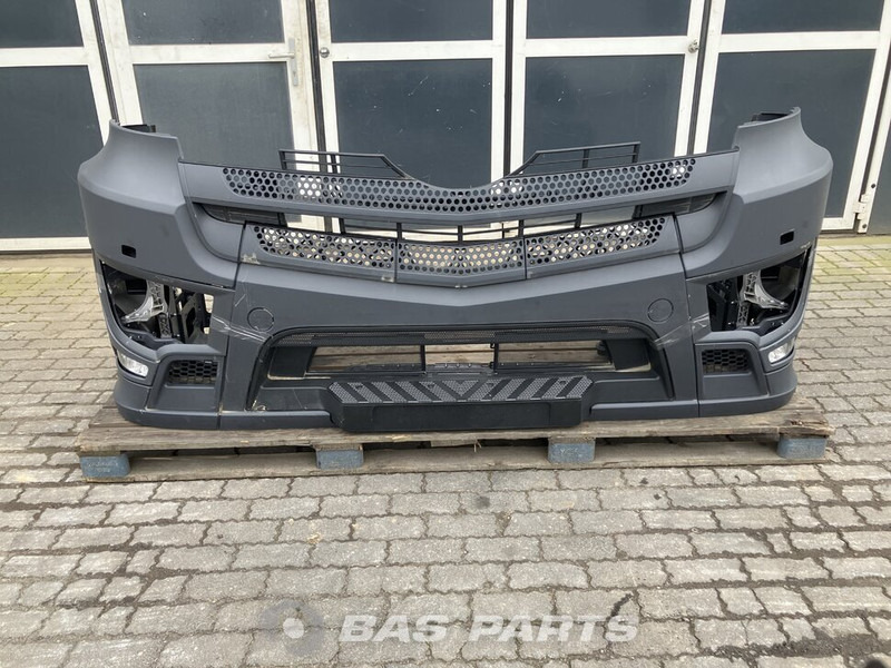 Mercedes-Benz Actros MP4 - Pare-chocs pour Camion: photos 1 Mercedes-Benz Actros MP4 - Pare-chocs pour Camion: photos 1
