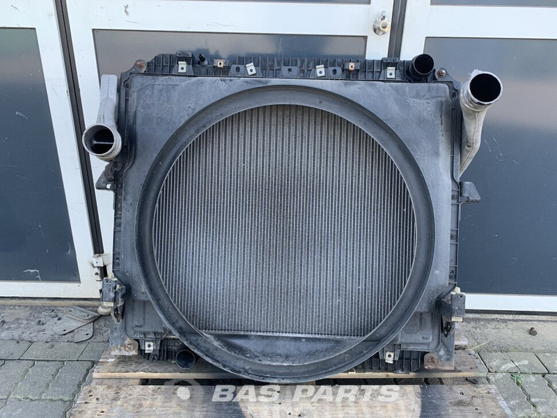 Mercedes-Benz Actros MP4 - Radiateur pour Camion: photos 1 Mercedes-Benz Actros MP4 - Radiateur pour Camion: photos 1