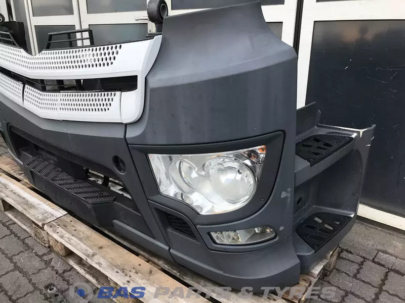 Mercedes-Benz Antos MP4 - Pare-chocs pour Camion: photos 2 Mercedes-Benz Antos MP4 - Pare-chocs pour Camion: photos 2