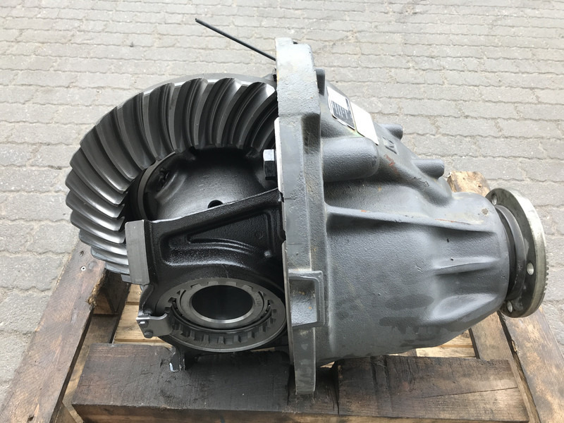 Meritor Differentieel Volvo RSS1344E P13170-E - Différentiel pour Camion: photos 3 Meritor Differentieel Volvo RSS1344E P13170-E - Différentiel pour Camion: photos 3