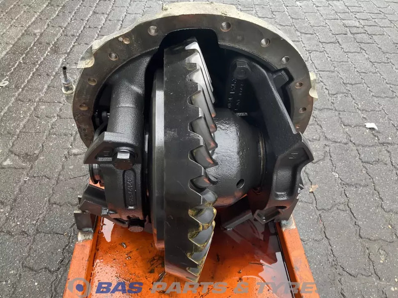 Meritor Differentieel Volvo RSS1360 P13180 - Différentiel pour Camion: photos 2 Meritor Differentieel Volvo RSS1360 P13180 - Différentiel pour Camion: photos 2