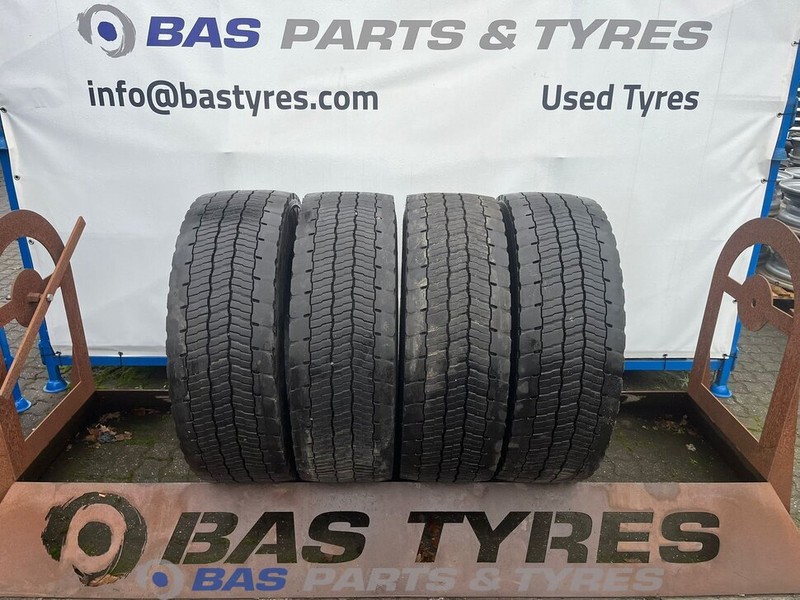 Michelin Remix Michelin Remix 315/70R22.5 X Multi D 154/150 M+S 3PMSF gebruikte set - Pneu pour Camion: photos 1 Michelin Remix Michelin Remix 315/70R22.5 X Multi D 154/150 M+S 3PMSF gebruikte set - Pneu pour Camion: photos 1