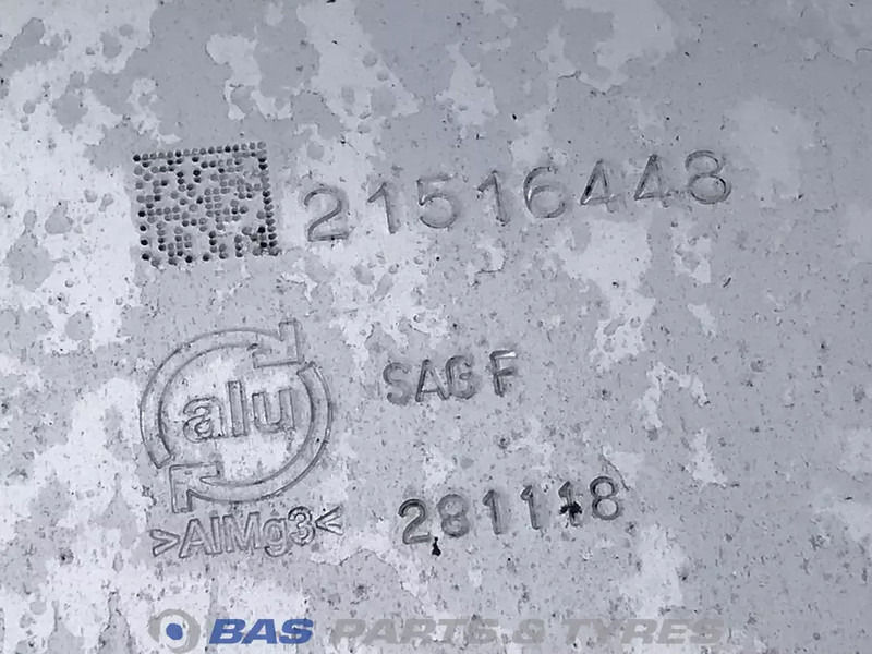 Renault Brandstoftank Renault 450 Liter G0000123 - Réservoir de carburant pour Camion: photos 5 Renault Brandstoftank Renault 450 Liter G0000123 - Réservoir de carburant pour Camion: photos 5