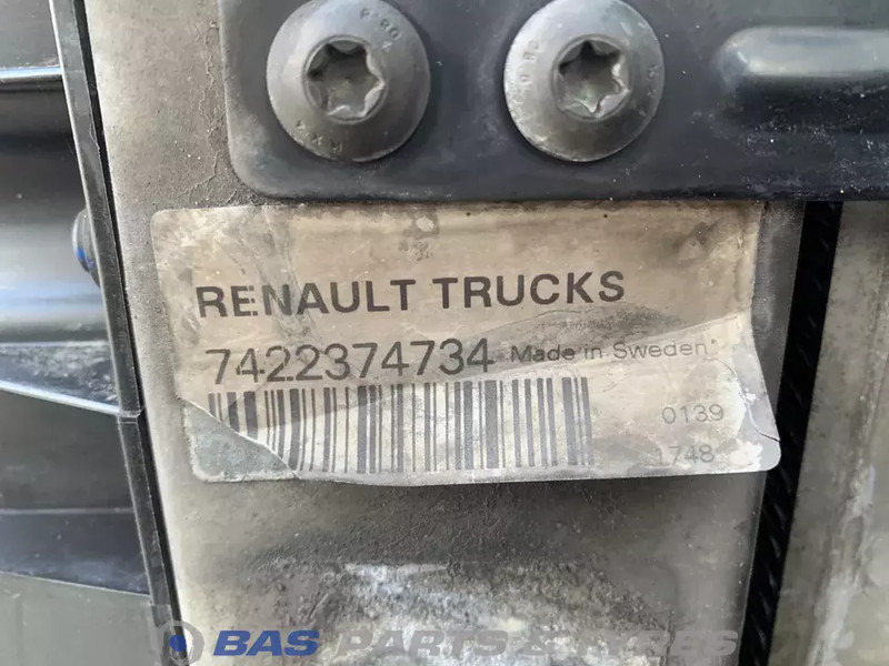 Renault C-Serie - Radiateur pour Camion: photos 3 Renault C-Serie - Radiateur pour Camion: photos 3