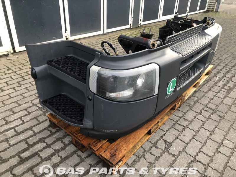 Renault D-Serie Bumper Renault 7421554759 - Pare-chocs pour Camion: photos 3 Renault D-Serie Bumper Renault 7421554759 - Pare-chocs pour Camion: photos 3