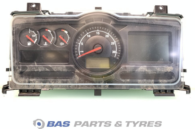 Renault D-Serie - Panel de instrumentos pour Camion: photos 1 Renault D-Serie - Panel de instrumentos pour Camion: photos 1